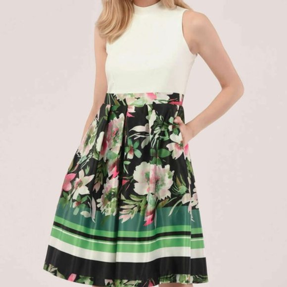 CLOSET LONDON GREEN CLOSET GOLD V-NECK 2-IN-1 DRESS - Picture 2 of 4